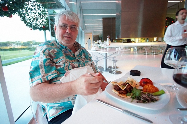 Good thing his right hand still works!!
Palabras clave: Adam Adam & Eve Hotel Antalya Belek craig Eve Holiday Hotel Resort Spa Turkey Vacation