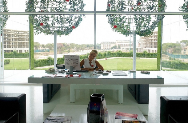 Svetlana - instead of a concierge service, the hotel had an angel club
Palabras clave: Adam Adam & Eve Hotel Antalya Belek Eve Holiday Hotel Resort Spa svetlana Turkey Vacation