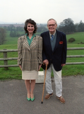 Marjorie and GrandFather at Pengethley Manor - Easter 1991
Looking fine after our Easter lunch.
Λέξεις-κλειδιά: Easter John "Woody" Walsh John Walsh Marjorie Walsh Pengethley Manor Hotel Woody Walsh
