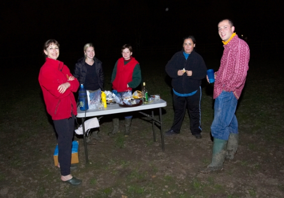 And a good time was had by all
Ključne besede: Aga Bonfire Fireworks Guy fawkes Hanka Julie Marjorie Night November 5 Pawel