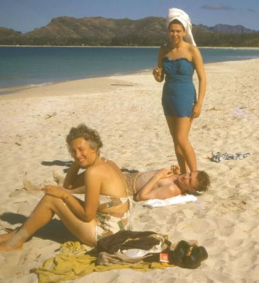 Nana, Father, and Mother
On the beach at Kaneohe -- my guess is 1948, shortly after my parents were married (in Nevada) and arrived in Hawaii to live.  My father looks suitably "white," and there's no sign of me yet, hence my guess as to the date.
Ключові слова: Nana Shirley John Kanehoe Beach