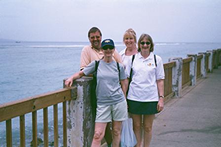 Lahaina Waterfront - 2002
We went to Maui to do one of the best shows --- the Ulupalakua Thing.  Had a chance to do a bit of sight seeing as well.
Λέξεις-κλειδιά: Lahaina poi