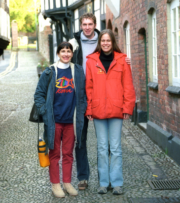 Marjorie, Chase and Brett
Visiting Ledbury, Herefordshire
Ключові слова: Marjorie Chase Brett Ledbury Herefordshire
