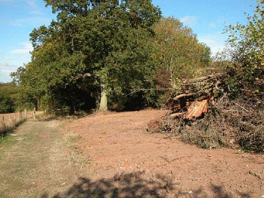 Front "parking area" at Lord's Wood
الكلمات الإستدلالية(لتسهيل البحث): Lord's Wood