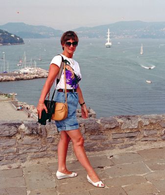Marjorie and the Windstar
On our Mediterranean Windstar cruise.  Photographed in Italy, somewhere.
Ключові слова: Marjorie Italy Mediterranean cruise Windstar