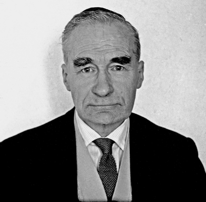 Frank Todd Wilson
1970's "homemade" passport photo
Ключови думи: Frank Todd Wilson passport