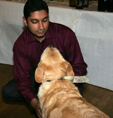 Raj and Zac
Bristol, August 27 2005
Anahtar kelimeler: Zac golden retriever Raj Bristol Lucies Farm dog hotel dog kennel dog boarding