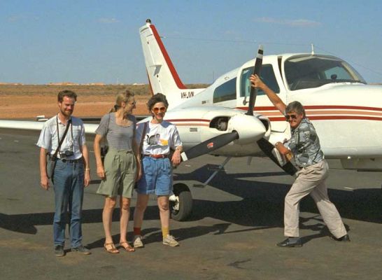 Refuelling Stop in Coober Pedy, Australia
Richard Harbird, Cathy, Marjorie, and John Bushby at our refuelling stop in Coober Pedy, the [url=http://www.opalcapitaloftheworld.com.au/]Opal Capital of the World[/url].  We were on our way to the centre of Australia, Ayers Rock - Uluru.  But our little plane needed to stop to refuel on our way from Adelaide, South Australia.
Λέξεις-κλειδιά: Richard Harbird Cathy Bushby Marjorie Walsh John Bushby Coober Pedy airplane refuel