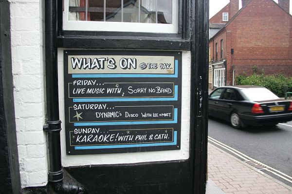 Sorry No Band
I thought this pub sign in Tenbury Wells summed up the excitement of the area.
Keywords: Tenbury Wells pub sign