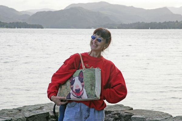 Marjorie Showing Off Her "Tapa Bag"
With Ullswater, in the English Lake District, in the background.
Ключевые слова: Marjorie Tapa bag Ullswater English Lake District