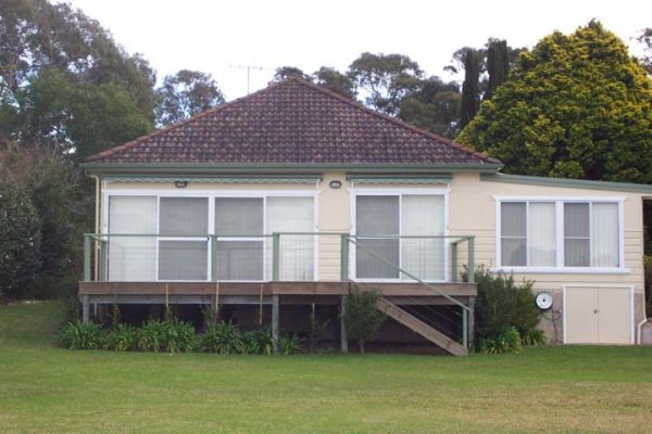 Auntie Annie's house
This is the front of Auntie Annie's house near Newcastle where some summer holidays were spent by John as a youngster.
