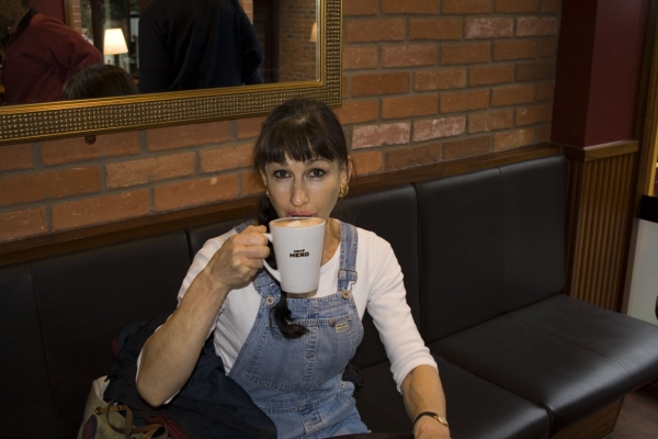 UK_Enjoying_a_coffee_Nero.jpg